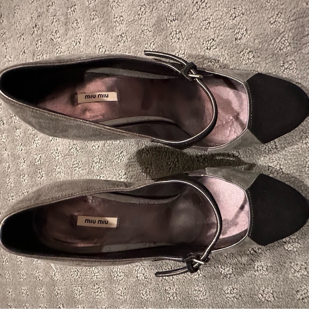 Black and Blush Pointed Toe Heels with Ankle Strap